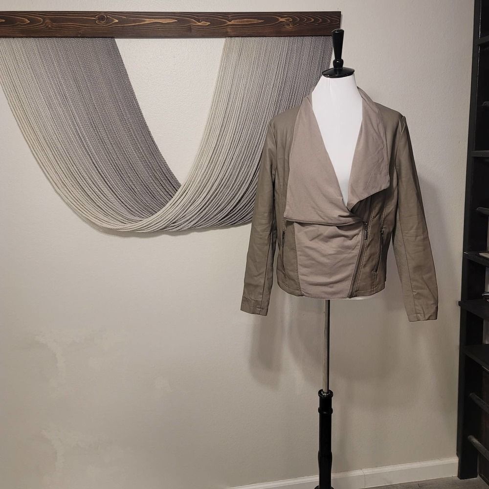 Sisters Vegan Leather Moto Jacket Sz M